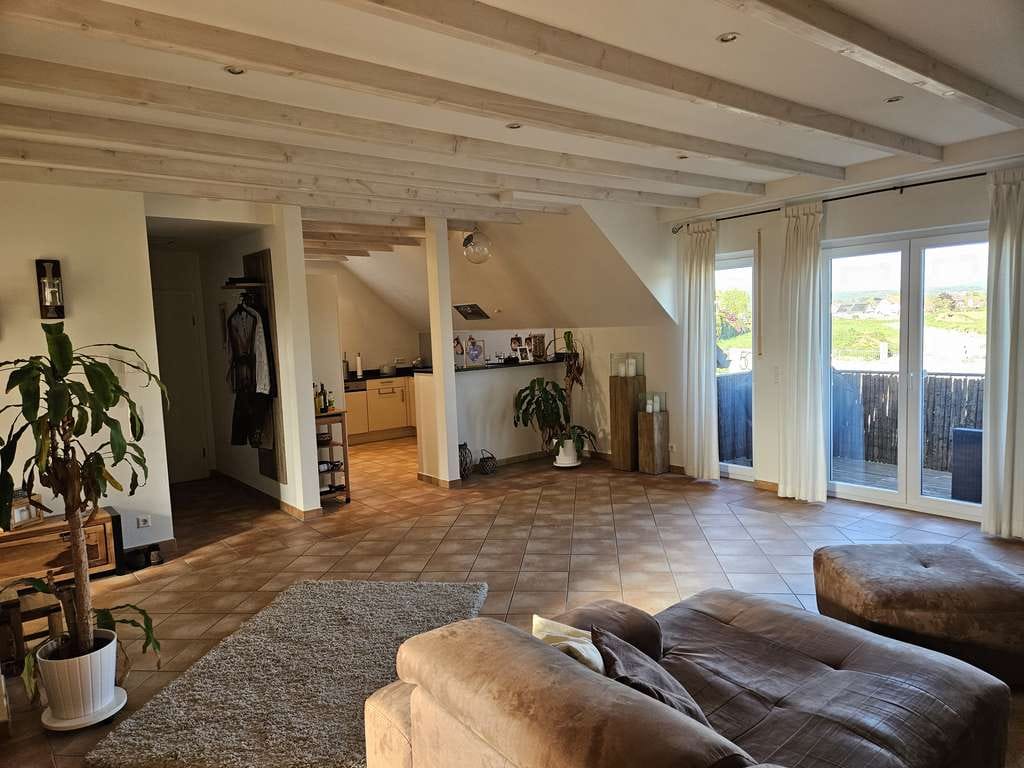 Immobilie in Urmitz - Schicke und hochwertige 4-Zimmer-Wohnung in Urmitz - Bild 2