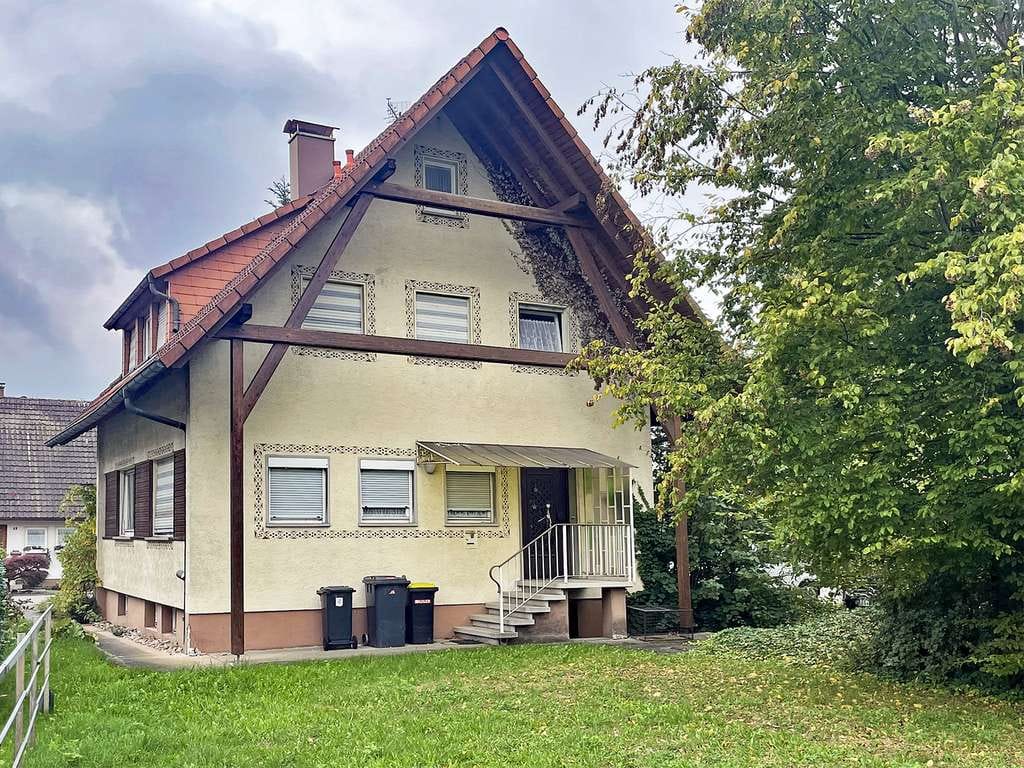 Immobilie in Holzmaden - Holzmaden - Einfamilienhaus mit schönem Grundstück in gefragter Lage - Bild 0