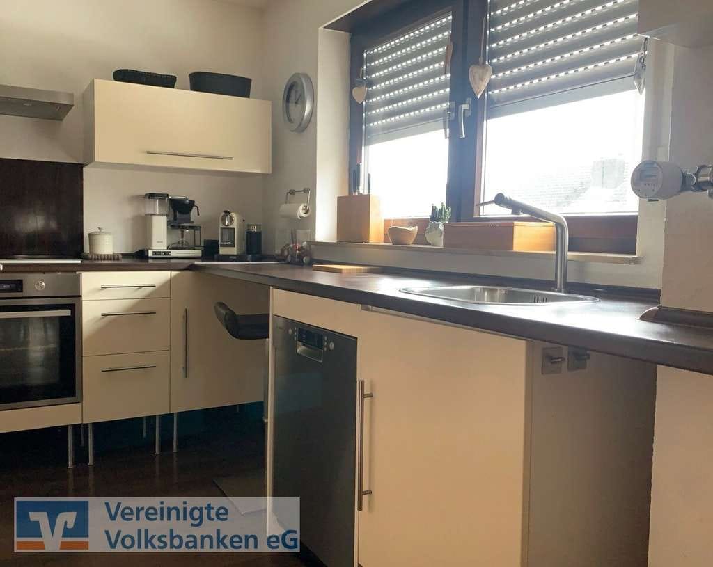 Immobilie in Renningen - Gemütliche 3-Zimmer Etagenwohnung mit schönem Balkon und Einzelgarage in Renningen! - Bild 4
