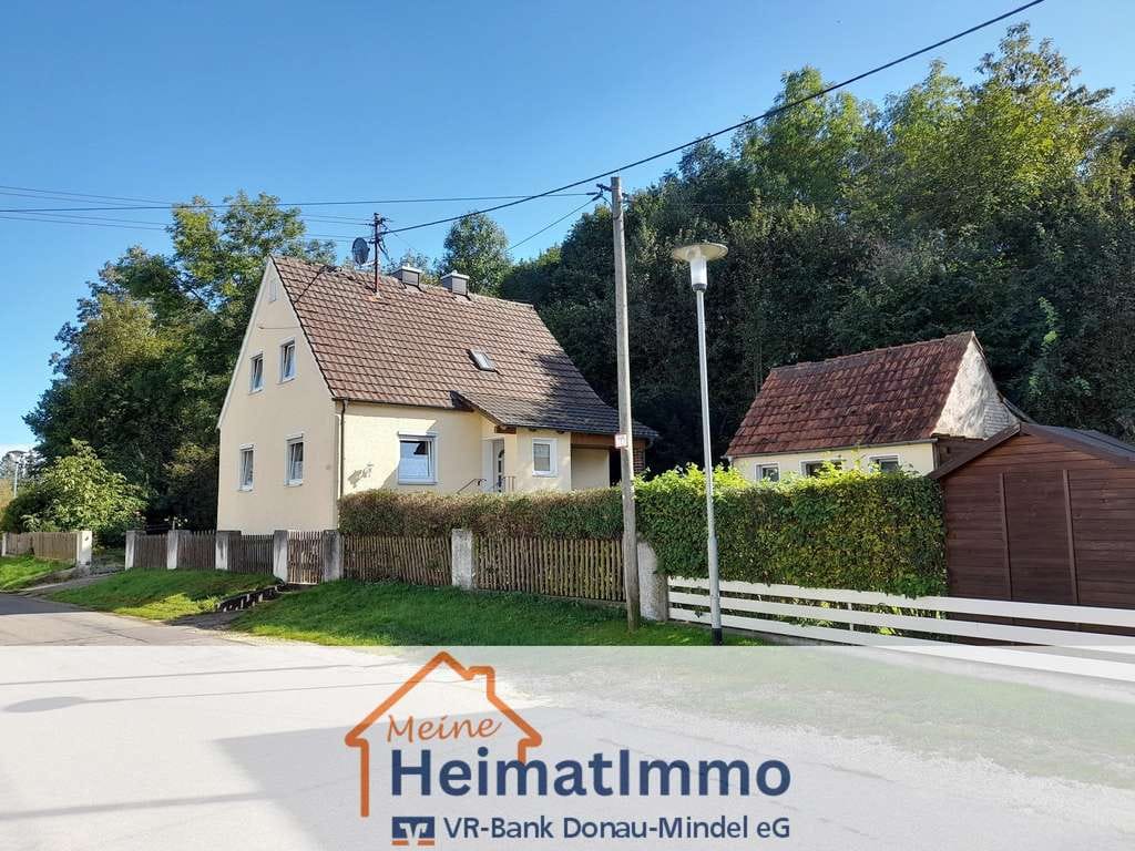 Immobilie in Dillingen a.d.Donau - Einfamilienhaus in ruhiger Lage – Ihr Projekt mit Potenzial! - Bild 0