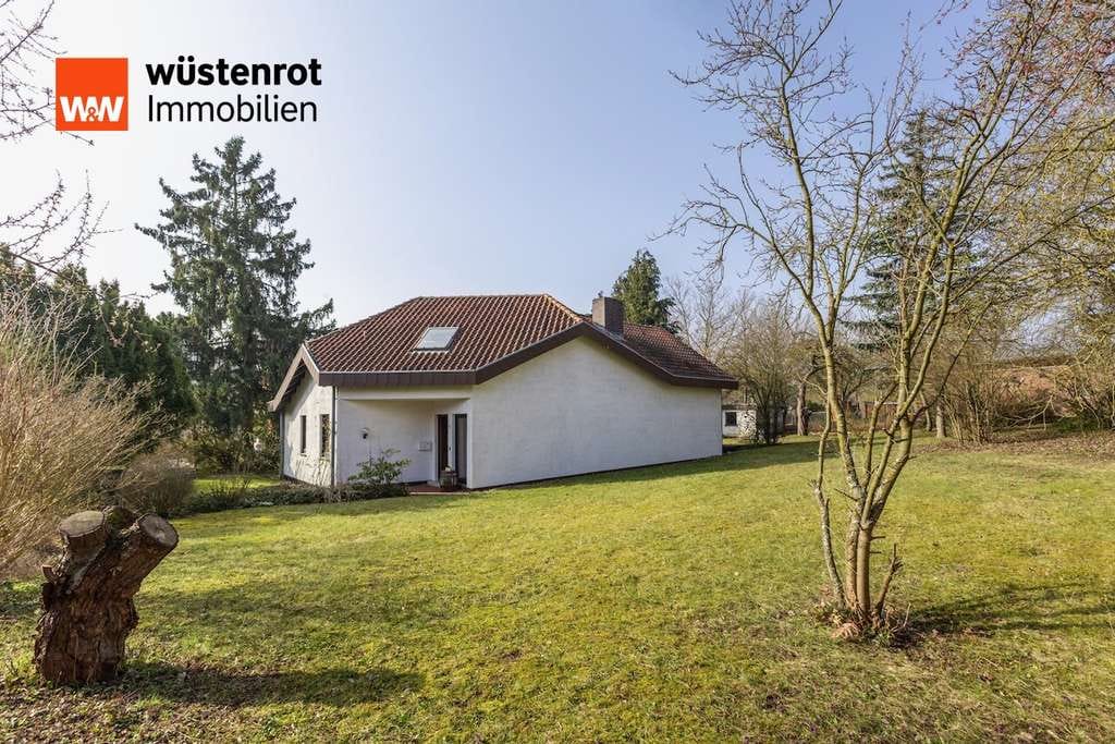 Immobilie in Vellmar - +++ Großzügiges Architektenhaus mit Garage in Bestlage Vellmar nahe Rathaus +++ - Bild 2