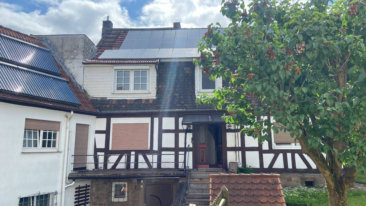 Immobilie in Brachttal - **Sanierungsobjekt: Fachwerkhaus mit Anbau und großer Scheune** - Bild 3