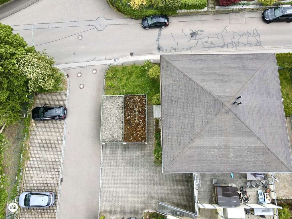 Immobilie in Günzburg - Ankommen und Wohlfühlen in Günzburg-Reisensburg!
3-Zimmer Wohnung mit großer Dachterrasse und Carpo - Bild 4