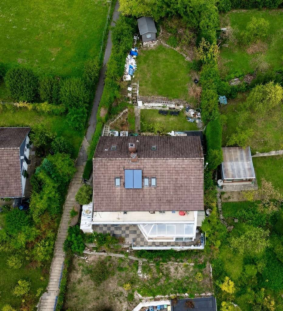 Immobilie in Stadtoldendorf - Einfamilienhaus in traumhafter Hanglage von Stadtoldendorf - Bild 1