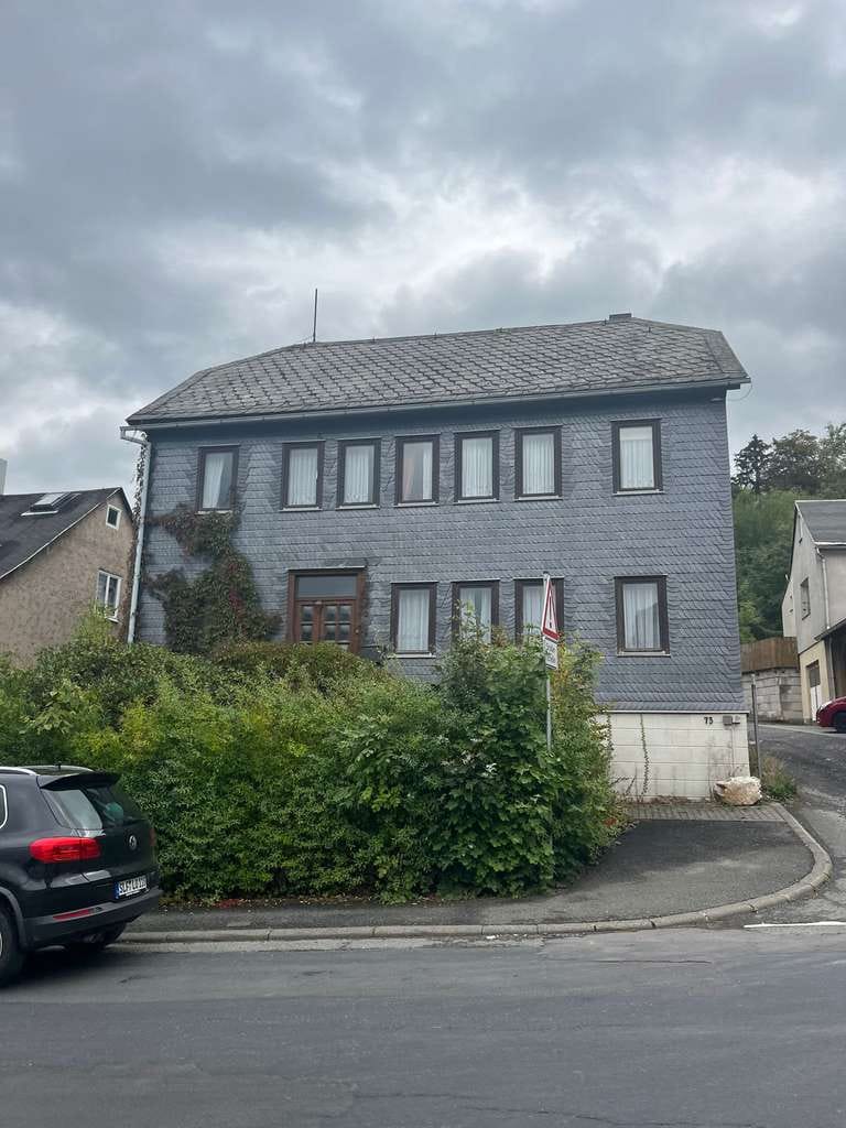 Immobilie in Schwarzatal - Freistehendes Mehrfamilienhaus in Erfurt-Oberweißbach (Mietkauf möglich!) - Bild 1