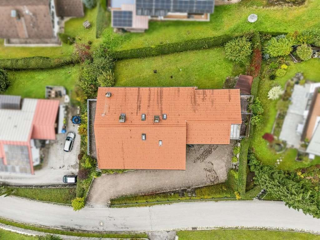 Immobilie in Berchtesgaden - Großes Wohngebäude in traumhafter Lage bei Berchtesgaden - Bild 1