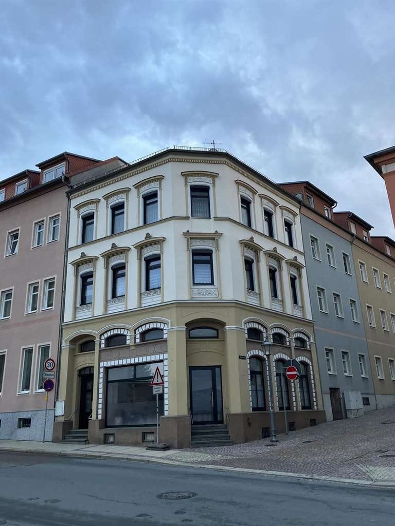 Immobilie in Meerane - Kleines und vollvermietetes Wohn - und Geschäftshaus mit starker Rendite in guter Lage! - Bild 1