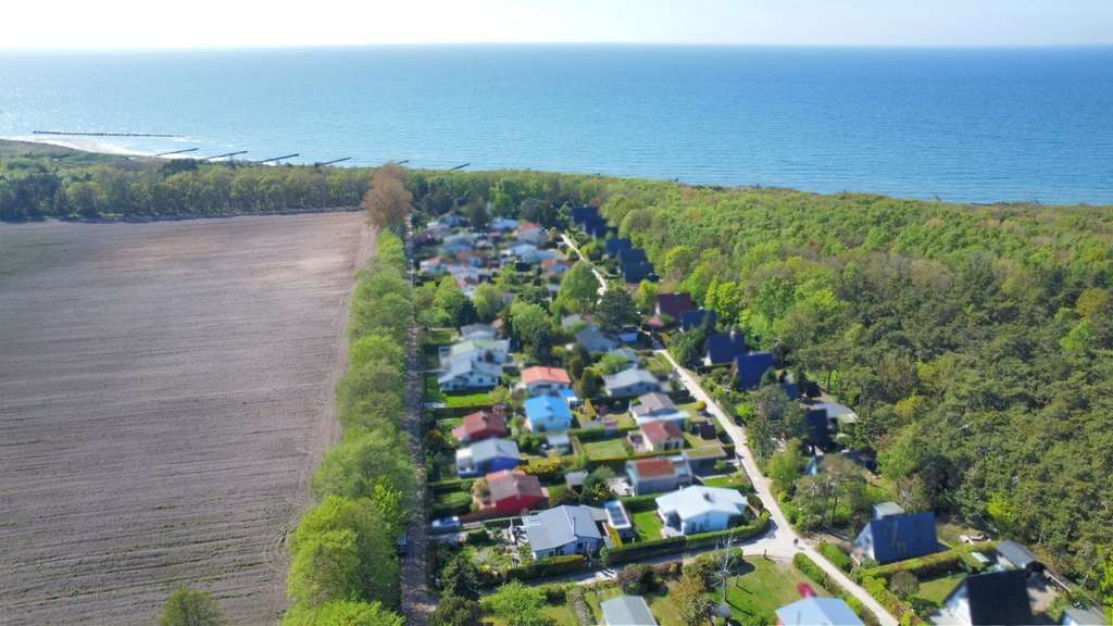 Immobilie in Ahrenshoop - Ferienhaus - 350m zum Strand - Bild 3