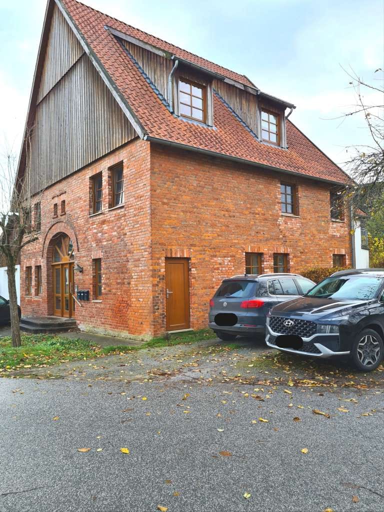 Immobilie in Nieheim - Geräumiges 3 Familienhaus in Nieheim Oeynhausen - Bild 1