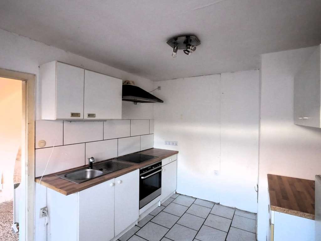 Immobilie in Uehrde - Renovierungsbedürftiges Zweifamilienhaus in ruhiger Ortslage - Bild 2