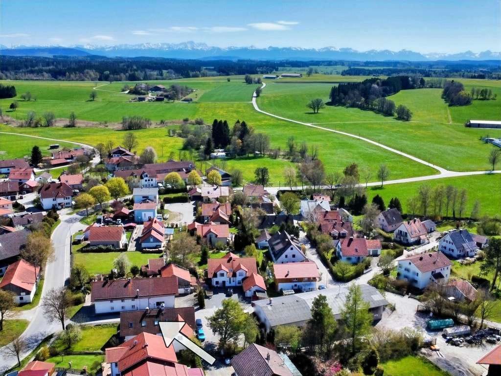 Immobilie in Rott - Komplettes Doppelhaus - Bild 1
