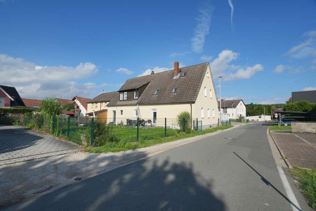 Immobilie in Adelsdorf - Renditestark! Lukrativ vermietetes Mehrfamilienhaus in Heppstädt - Bild 2