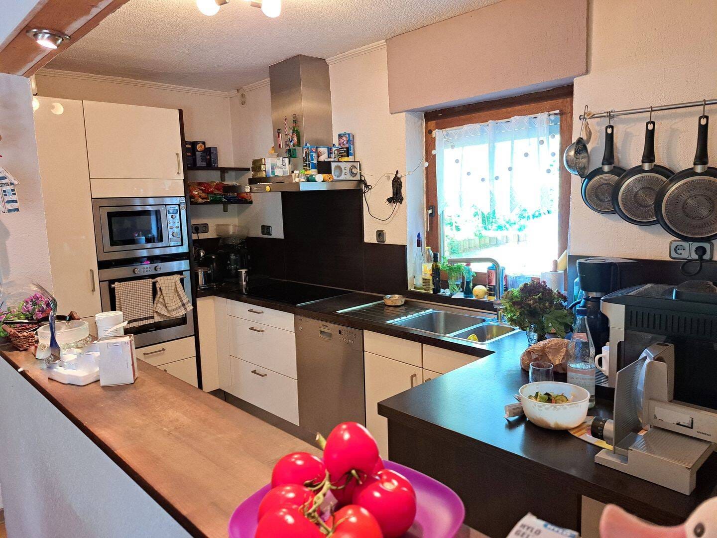 Immobilie in Merzig - Gepflegtes, freistehendes Wohnhaus mit Einliegerwohnung, großem Garten, Wintergarten und Fernblick in ruhiger, einzigartiger Lage von Merzig-Brotdorf - Bild 3
