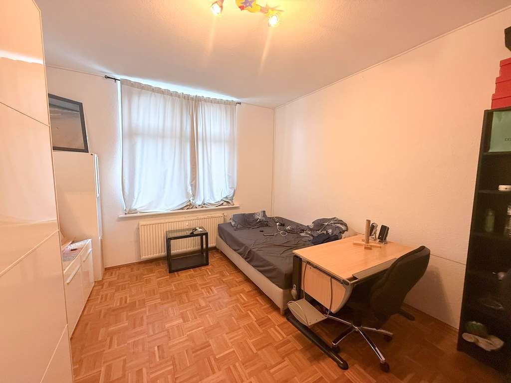 Immobilie in Arnsberg - Vermietete 4-Zimmer-Wohnung in Neheim mit zentrumsnaher Lage und guter Anbindung - Bild 1
