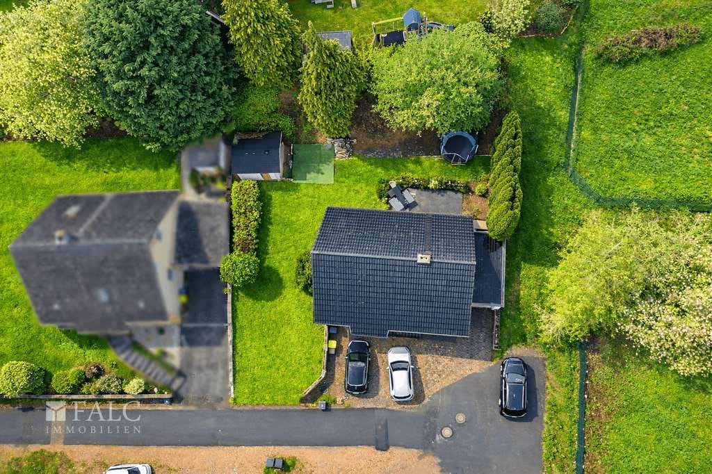 Immobilie in Schiesheim - Wohnqualität neu definiert - Ihr neues Zuhause mit Gartenidylle - Bild 2
