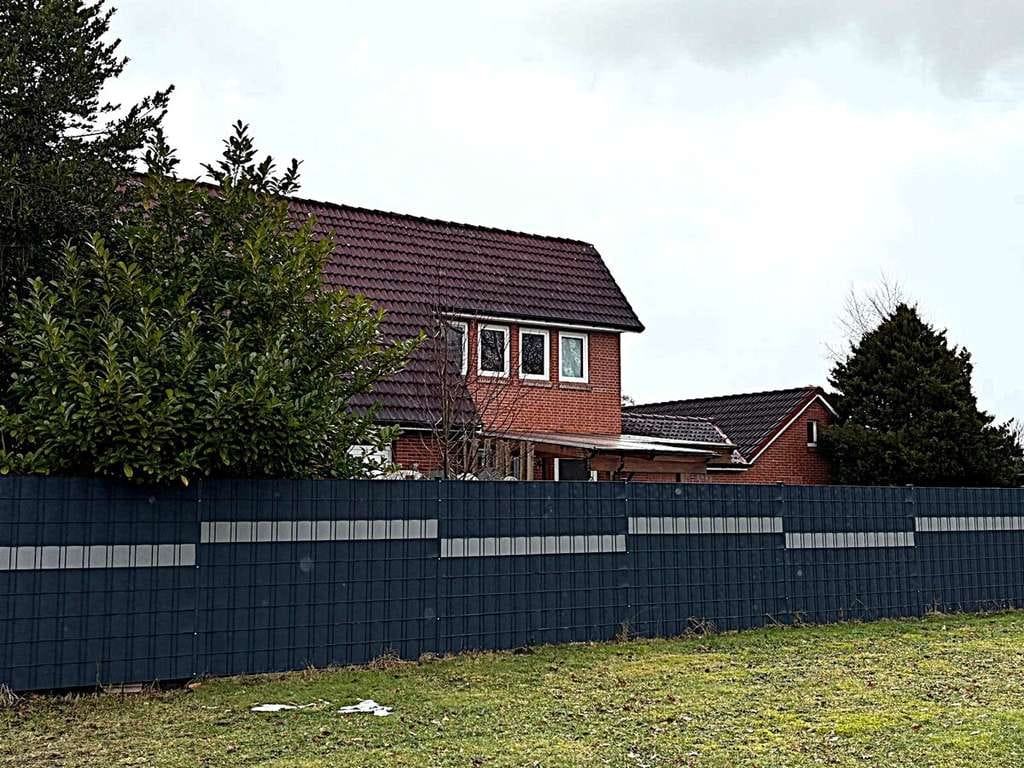 Immobilie in Rhauderfehn - Modernisiertes EFH in Rhauderfehn - ideal für Familien - großes Grundstück - Tierhaltung möglich - Bild 2