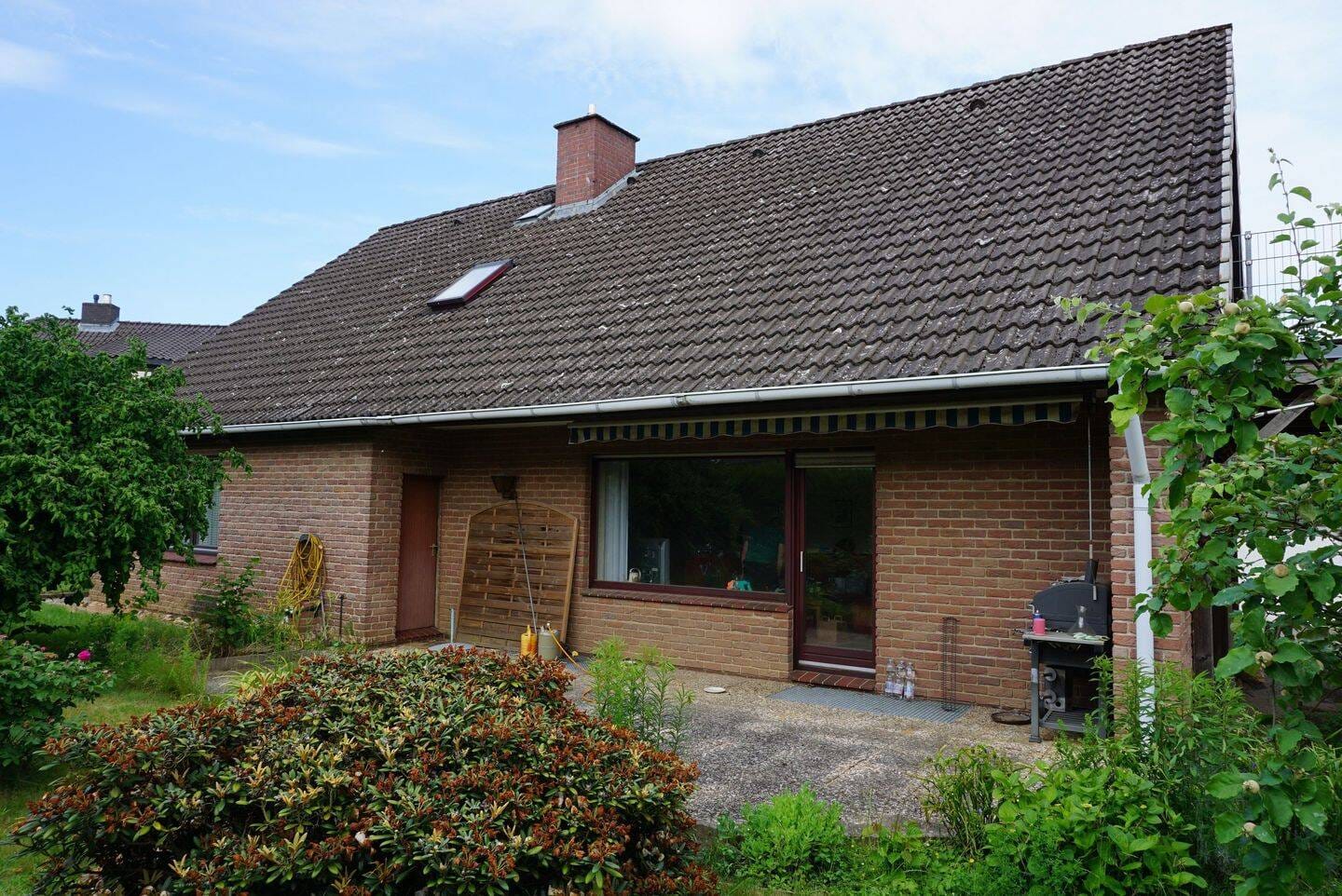 Immobilie in Embsen - Einfamilienhaus ca. 210 m² Wohnfläche mit Einliegerwohnung in 21409 Embsen, 680m² Eigentumsgrundstück, viel Platz für die große Familie  - Bild 3