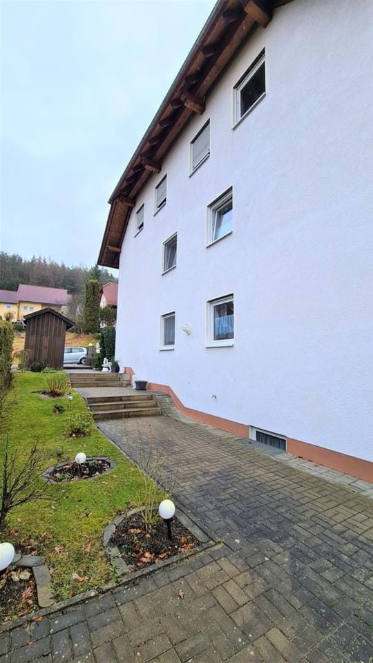Immobilie in Weismain - 4-Zi DG-Wohnung + 42m² ausbaufähiger Spitzboden - Weismain - Bild 0