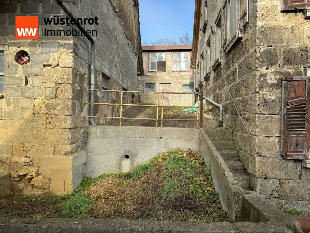 Immobilie in Münsingen - Ländliches Idyll sucht Visionär - Bild 2