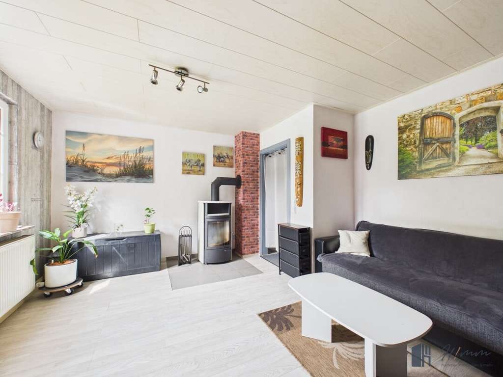 Immobilie in Dausenau - Wohnen im Grünen - großzügiges Haus auf 1.225 m² Grundstück in Dausenau! - Bild 2