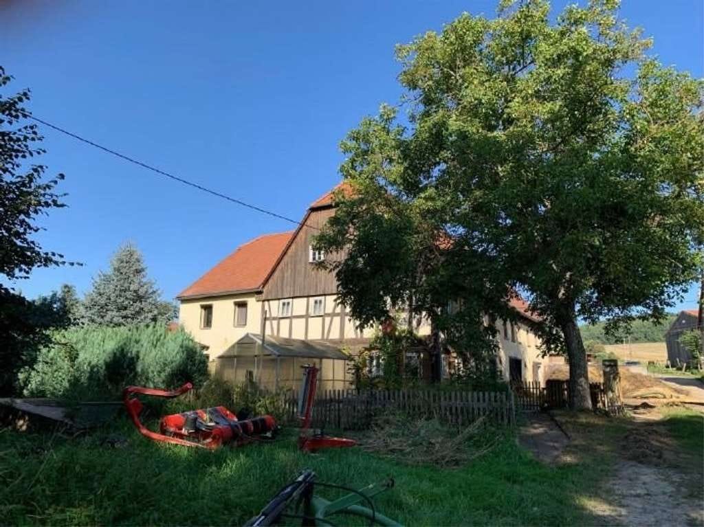 Immobilie in Leutersdorf - Denkmalgeschützter 4-Seithof in Spitzkunnersdorf - Bild 2