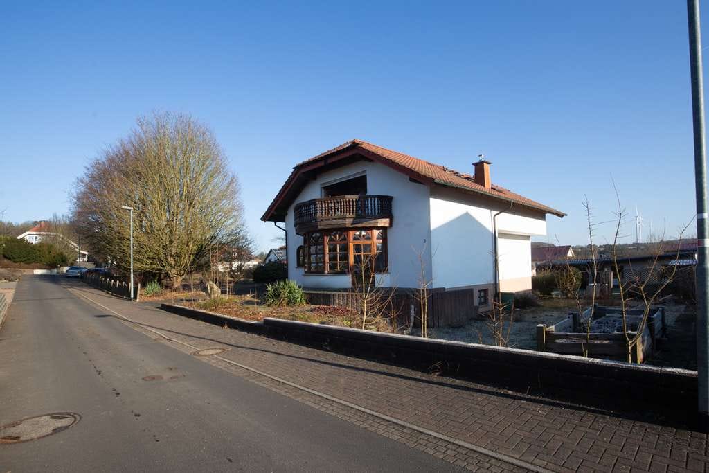 Immobilie in Rabenau - Wunderschönes, großzügige Wohnhaus – mit Rollstuhl gerechten Erdgeschoß - Bild 0