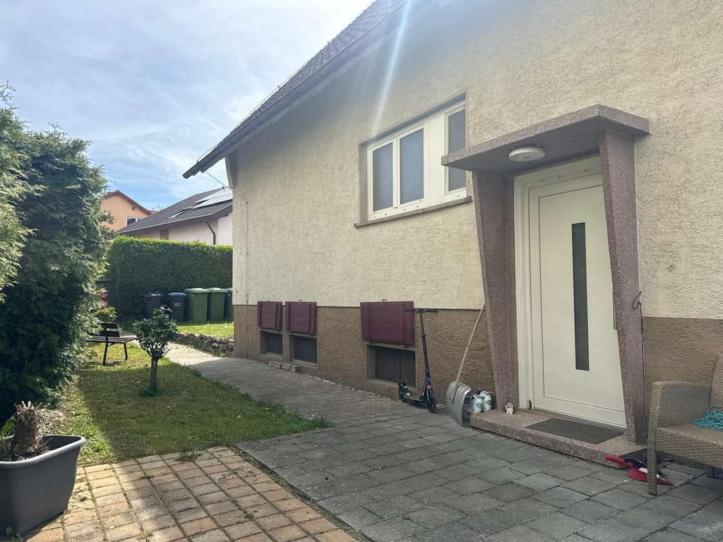 Immobilie in Ölbronn-Dürrn - Viel Platz für Ihre Ideen – Einfamilienhaus mit Scheune und großem Grundstück - Bild 2