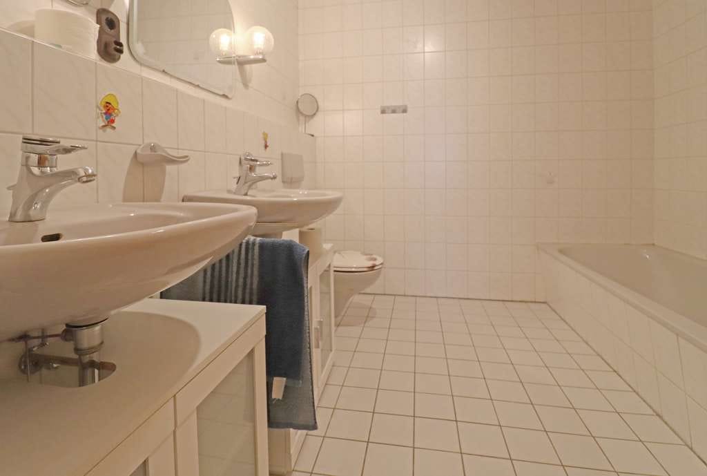 Immobilie in Lüchow - Großzügiger Resthof mit 2 Wohneinheiten und Nebengebäuden zu verkaufen - Bild 4