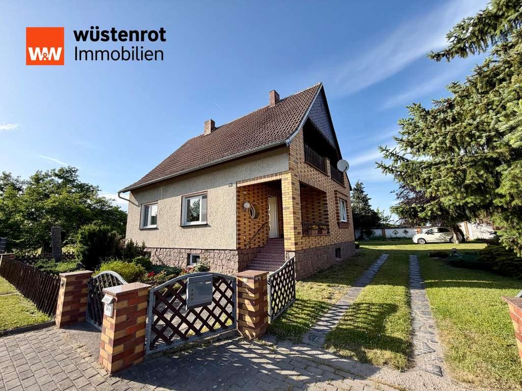 Immobilie in Doberlug-Kirchhain - Gepflegtes Familienidyll mit großem Garten, Nebengelass und moderner Wärmepumpe - Bild 0