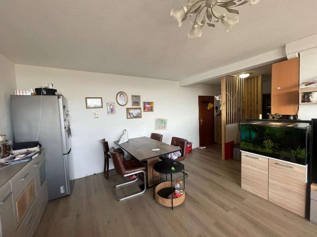 Immobilie in Hattersheim - HATTERSHEIM: Gepflegte, gut geschnittene 2-3-Zi.-Wohnung mit Balkon - Bild 1