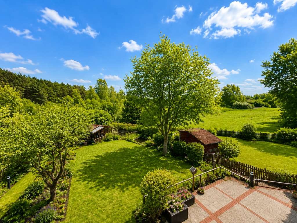 Immobilie in Lüdersdorf - Idyllisches Familienhaus mit Loggia, Sauna und unverbaubarem Naturblick in Herrenburg - Bild 4