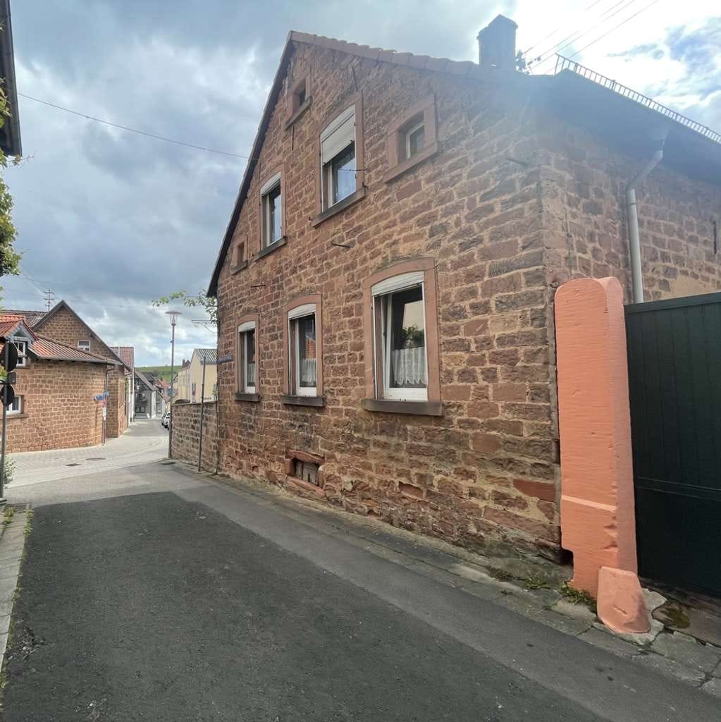 Immobilie in Maikammer - Einfamilienhaus mit Ausbaupotential in zentraler Lage - Bild 4