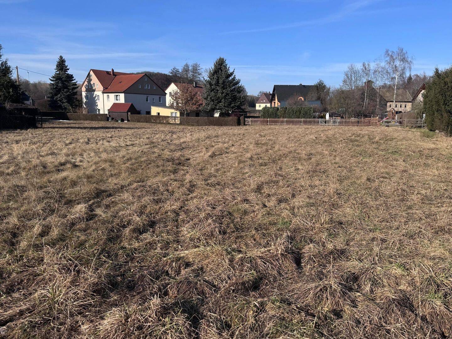 Immobilie in Lichtenberg/Erzgebirge - Raum für Visionen: Grundstück mit 2.845 m² in familienfreundlicher Umgebung in Lichtenberg/Erzgebirge - Bild 1