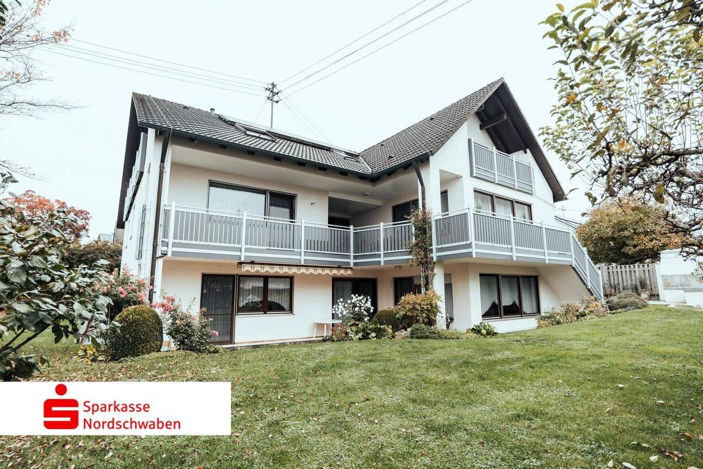 Immobilie in Bissingen - Wohnkomfort und Flexibilität vereint - großzügiges Dreiparteienhaus in toller Lage! - Bild 0