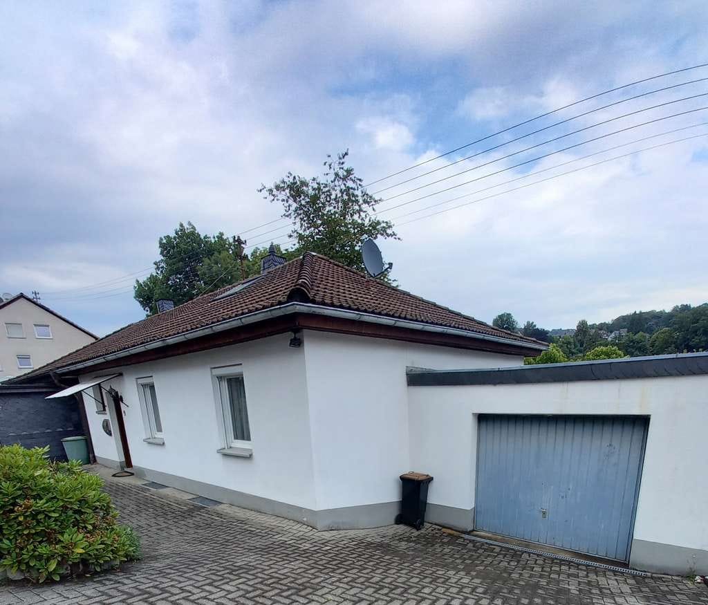 Immobilie in Morsbach - Gepflegte Haushälfte als Alternative zur Eigentumswohnung in Morsbach-fußläufig zum Zentrum - Bild 0