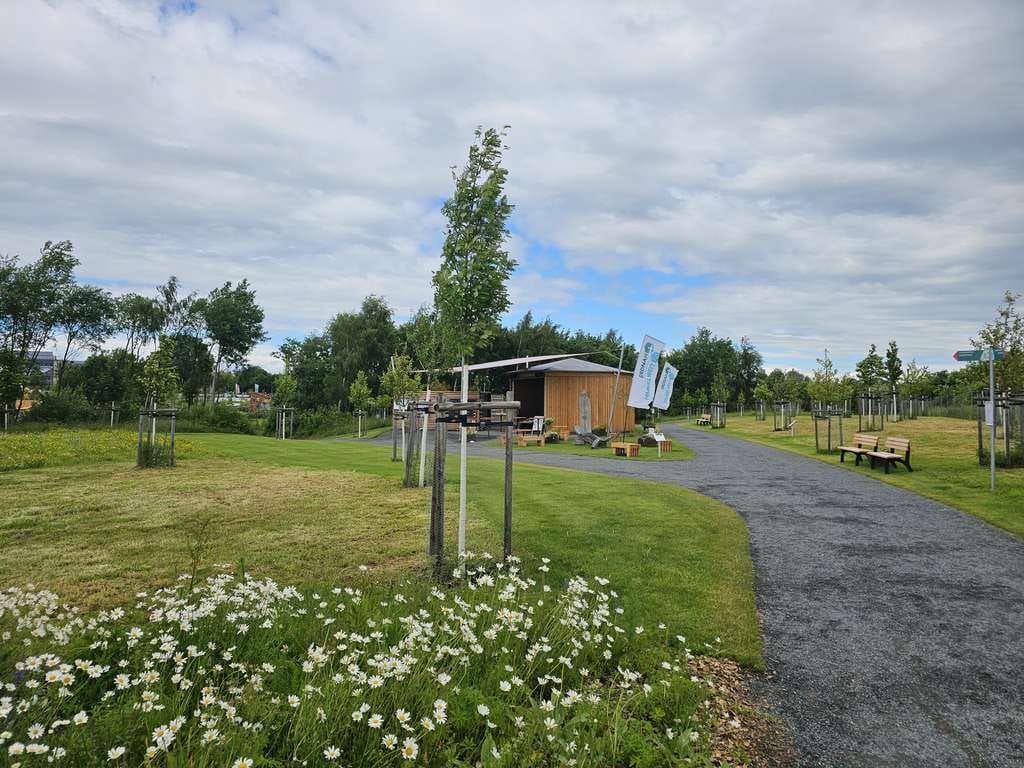 Immobilie in Leinefelde-Worbis - „Erdnah – Himmelweit“ ökumenischer Pavillon der LAGA Leinefelde, zu verkaufen :) - Bild 0
