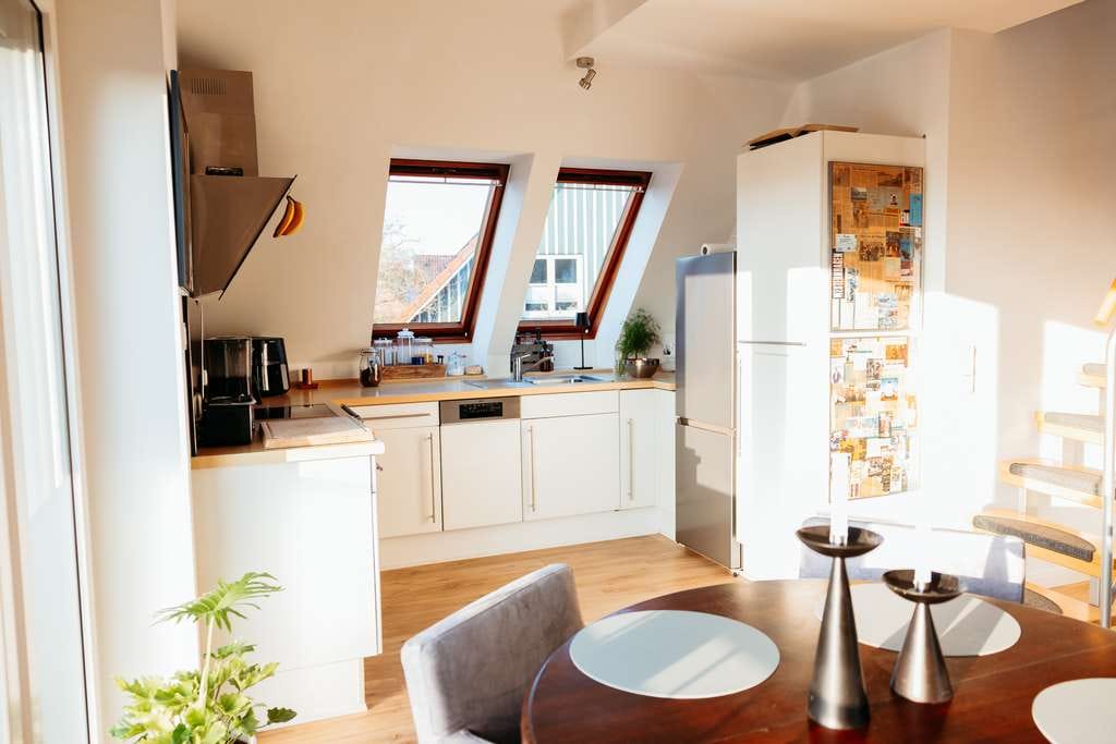 Immobilie in Seestermühe - Lichtdurchflutete 2,5 Maisonette-Whg mit Galerie und Deichblick in Seestermühe - Bild 3