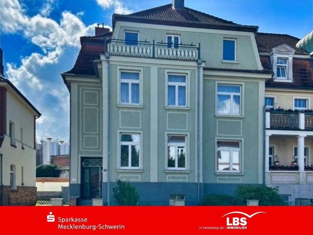 Immobilie in Hagenow - Charmanter Altbau mit drei Wohneinheiten - Bild 0