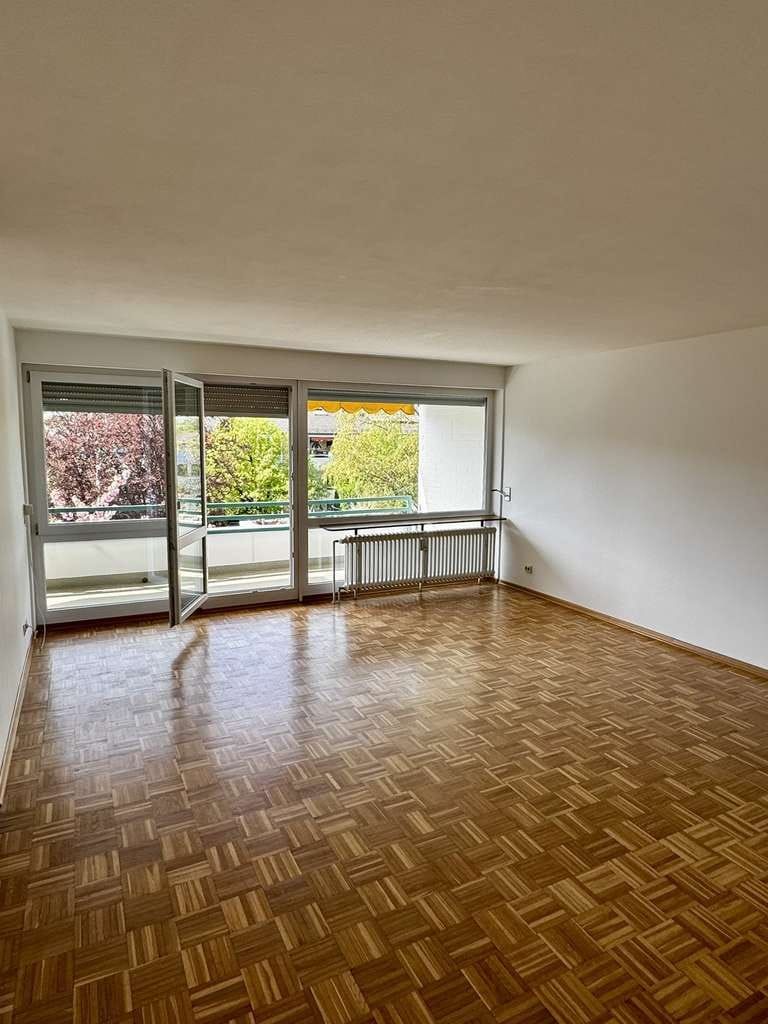 Immobilie in Krailling - Helle 2-Zimmer-Wohnung mit großem Balkon im schönen Krailling im Würmtal (ohne Makler) - Bild 4