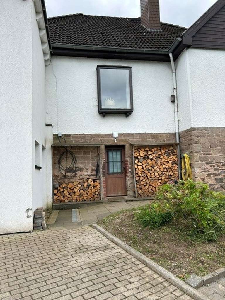 Immobilie in Heimbach - Charmantes Einfamilienhaus mit Anbau, Garage und Gartenhaus! - Bild 2
