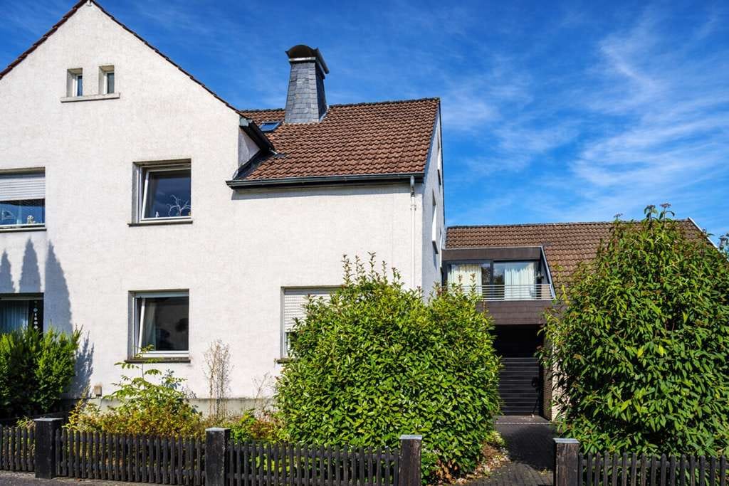 Immobilie in Oerlinghausen - Neue Preischance! Generationenhaus in der beliebten Oerlinghauser Altstadt - Bild 0