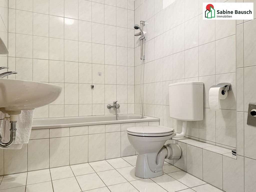 Immobilie in Welzheim - *Frei + renoviert + Terrasse + Gartenanteil* - Bild 2