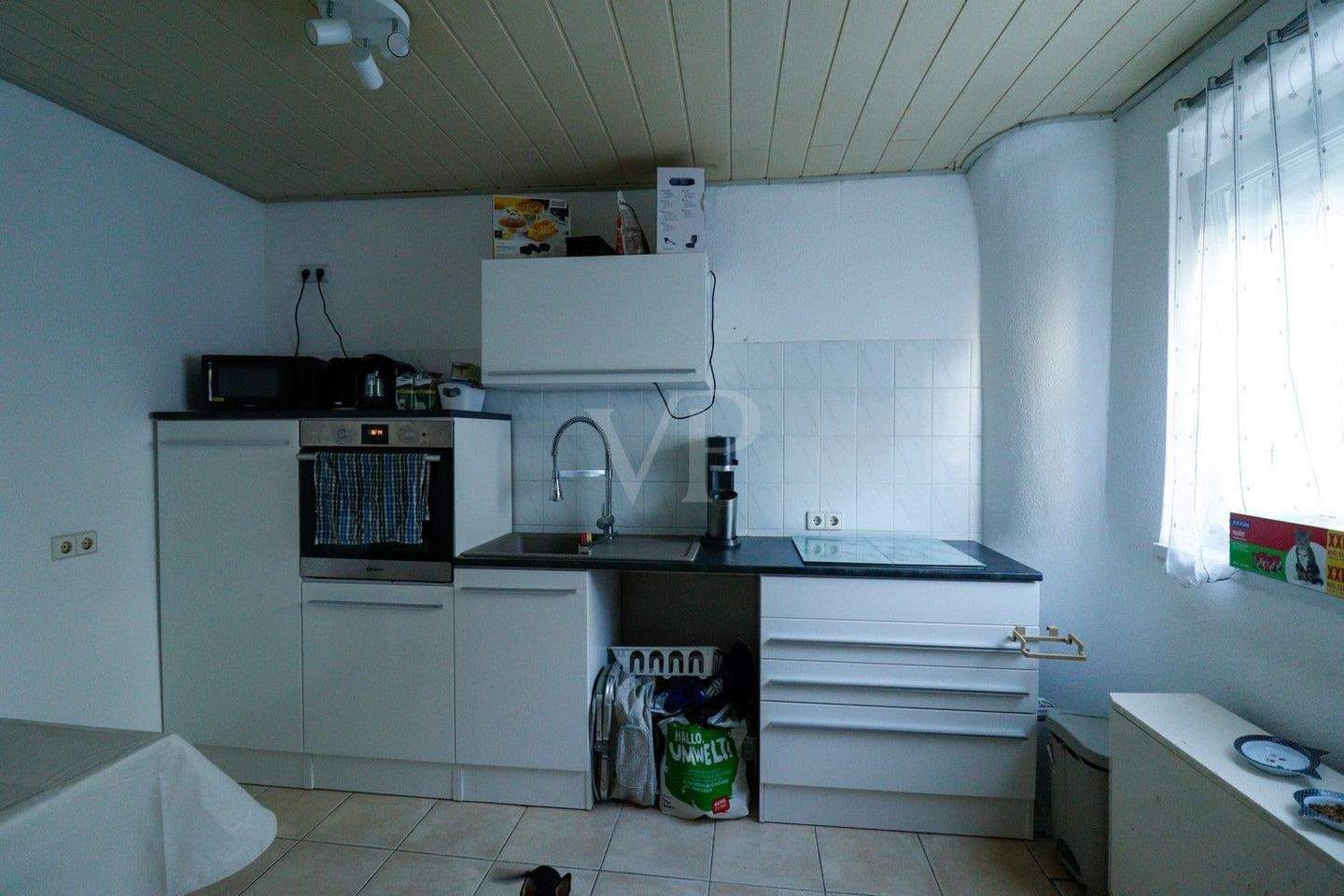 Immobilie in Ubstadt-Weiher - Attraktive Kapitalanlage in guter Lage - Gepflegte 3-Zimmer-Wohnung mit Gartenanteil und Stellplatz - Bild 4