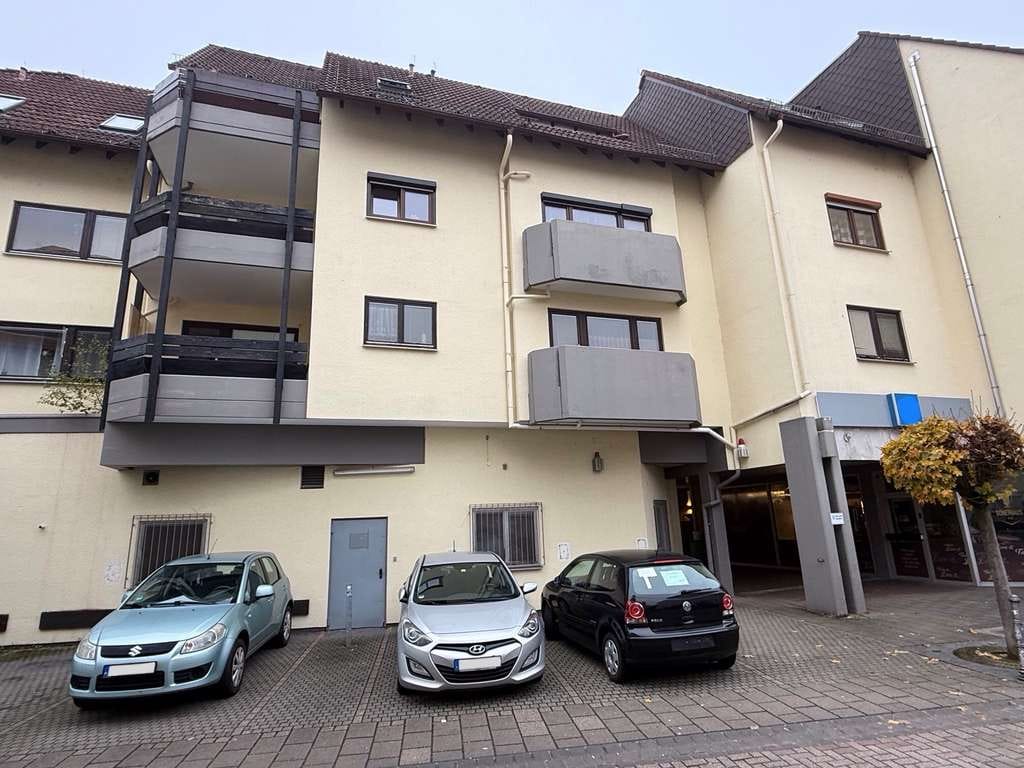 Immobilie in Bad Bergzabern - ++ Gemütliche und helle 1 ZKBBalkon Wohnung im 2.OG in Zentrumslage ! ++ - Bild 0