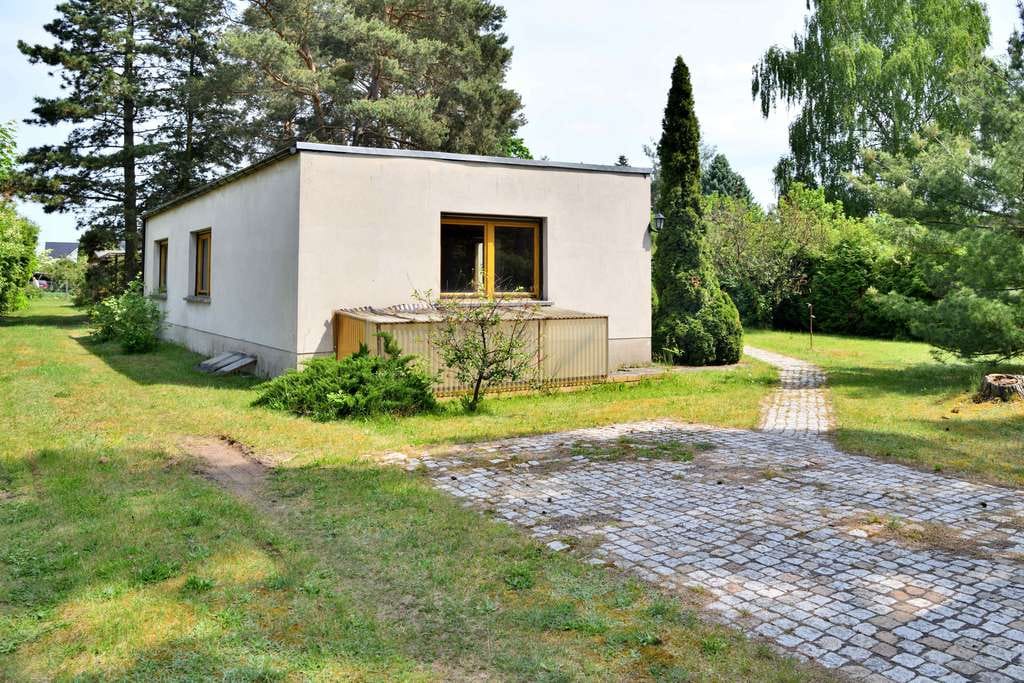 Immobilie in Brandenburg an der Havel - Einfamilienhaus im Grünen in Brandenburg a. d. Havel, provisionsfrei vom Eigentümer - Bild 1