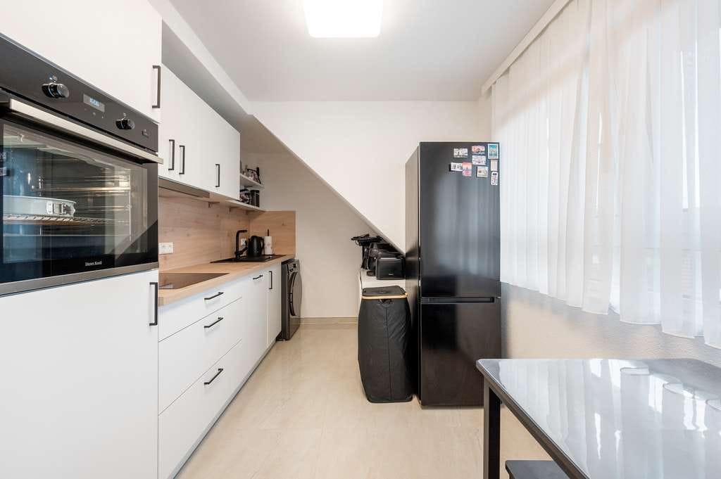 Immobilie in Untergruppenbach - Vermietetes Dachgeschoss‑Apartment mit Luft/Wasser‑Wärmepumpe – gepflegte Kapitalanlage in Untergrup - Bild 2