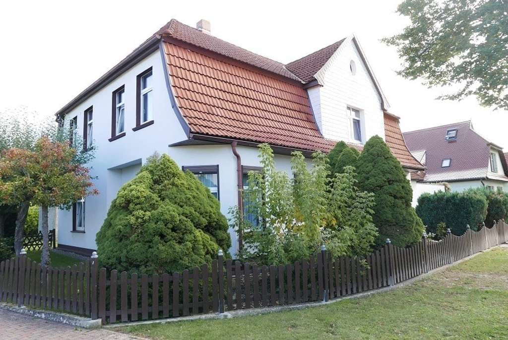 Immobilie in Dargun - Ein-/Zweifamilienhaus inmitten der Stadt - Bild 1