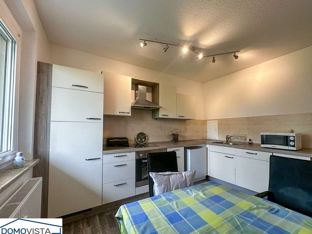 Immobilie in Bernstadt auf dem Eigen - Möblierte 1 Zimmer-Wohnung mit geräumiger Küche! - Bild 0