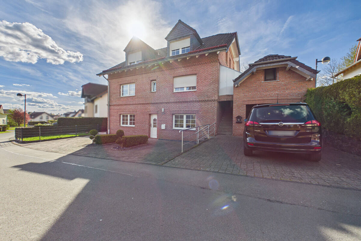 Immobilie in Gerolstein - Einfamilienhaus mit Einliegerwohnung - Bild 2