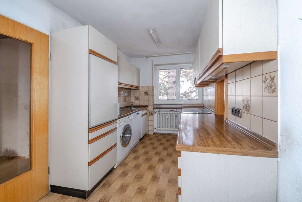 Immobilie in Radolfzell am Bodensee - Großzügige 3,5-Zimmer-Wohnung in Radolfzell mit viel Potenzial - Bild 4